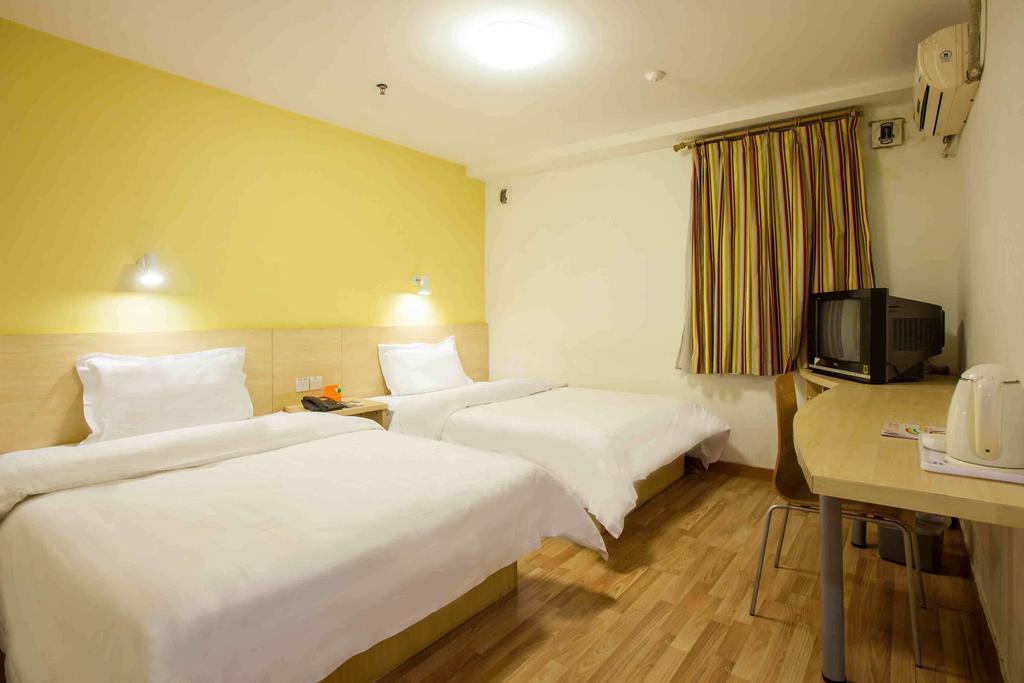 7Days Inn Chongqing Nanping Pedestrian Street Chambre photo